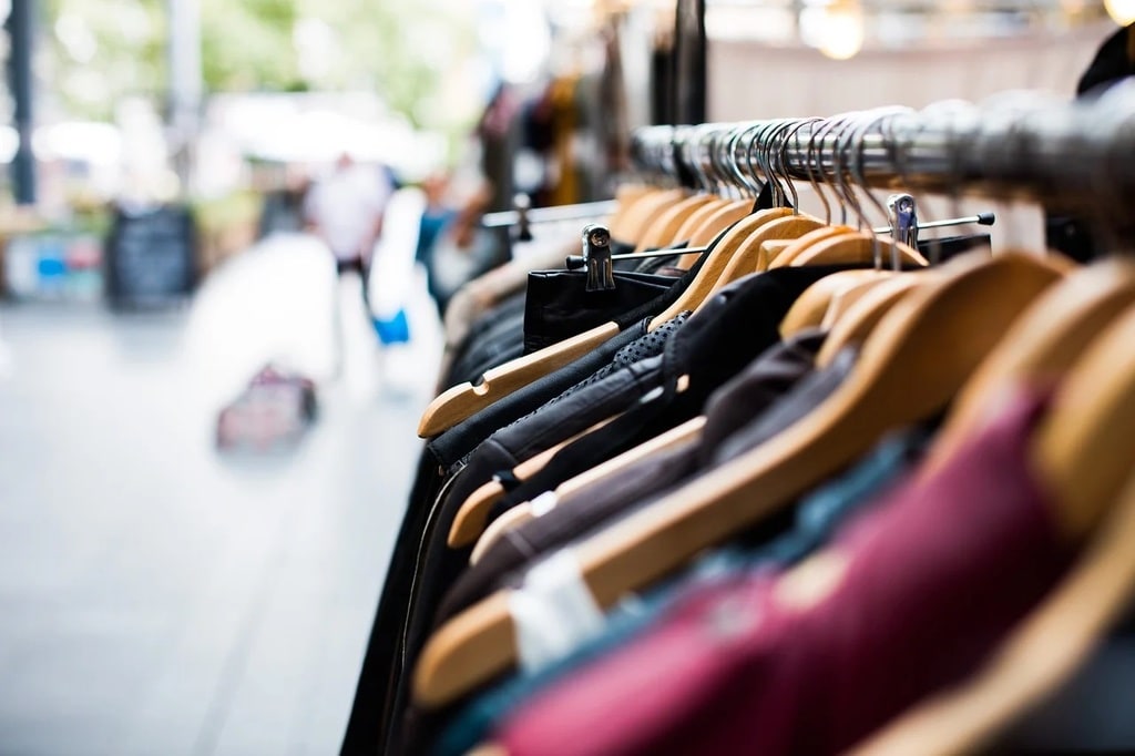 Comment bien présenter son stand lors d’une brocante ?